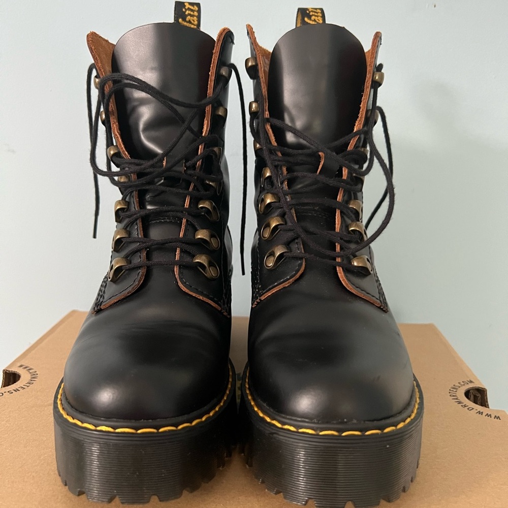 Leona Dr Marten Heeled Boots